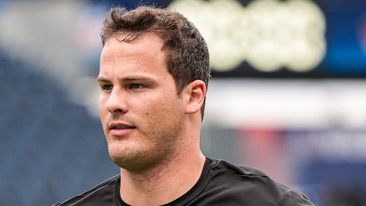 Detroit Lions tight end Sam LaPorta (87) warms up ahead of the Hall of Fame Game Detroit Lions tight end Sam LaPorta (87) warms up ahead of the Hall of Fame Game