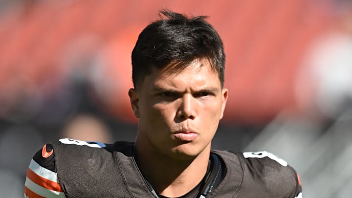 Cleveland Browns quarterback Dillon Gabriel at Huntington Bank Field.