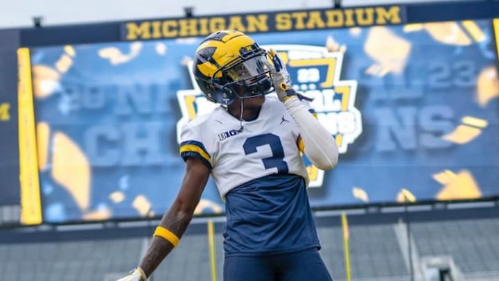 Andrew Marsh, a Michigan commit, turned in a big performance in leading Katy Jordan to a victory over Richmond Foster in the opening game of the Texas Class 6A-Division II playoffs on Thurday. Andrew Marsh, a Michigan commit, turned in a big performance in leading Katy Jordan to a victory over Richmond Foster in the opening game of the Texas Class 6A-Division II playoffs on Thurday.