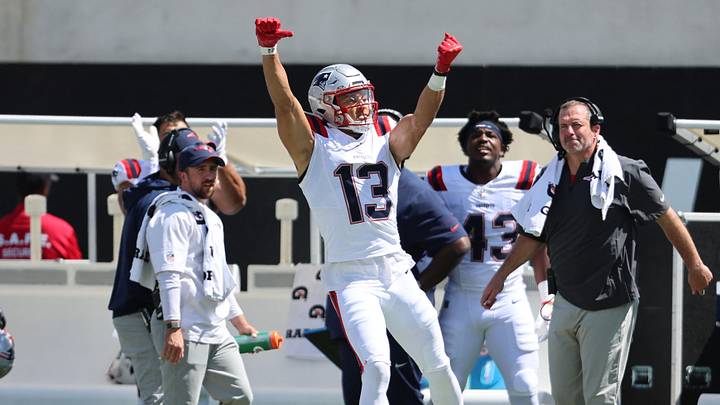 Sep 27, 2026; Jacksonville, Florida, USA; New England Patriots wide receiver Mack Hollins (13) reacts after catching a pass for 21 yards during the first quarter against the Jacksonville Jaguars at EverBank Stadium. Mandatory Credit: Morgan Tencza-Imagn Images Sep 27, 2026; Jacksonville, Florida, USA; New England Patriots wide receiver Mack Hollins (13) reacts after catching a pass for 21 yards during the first quarter against the Jacksonville Jaguars at EverBank Stadium. Mandatory Credit: Morgan Tencza-Imagn Images