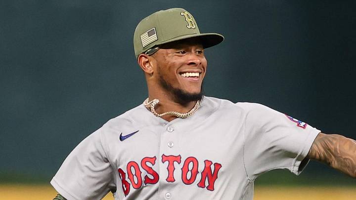Boston Red Sox center fielder Ceddanne Rafaela (3).