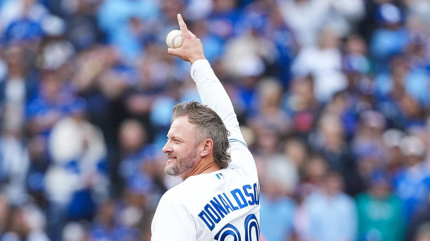 Former Auburn star Josh Donaldson given unique honor at Plainsman Park