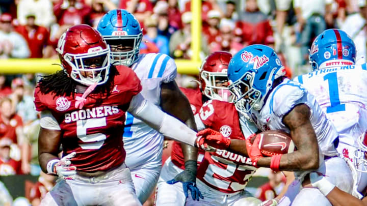 Oklahoma defensive back Kendal Daniels Oklahoma defensive back Kendal Daniels