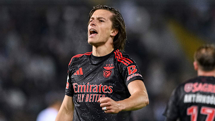 Real Madrid are chasing Carreras