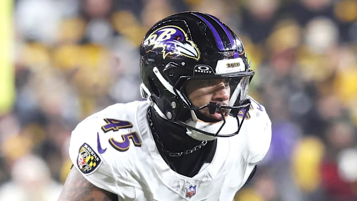 Baltimore Ravens linebacker Mike Green