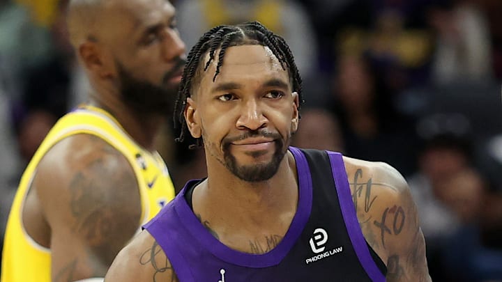 Los Angeles Lakers v Sacramento Kings