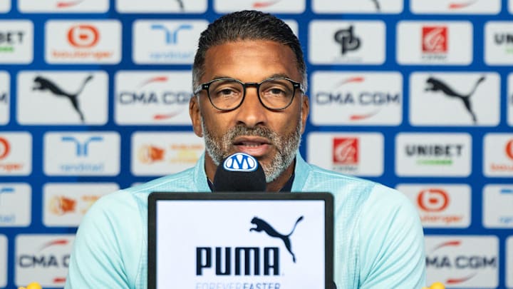 Habib Beye a critiqué ouvertement la presse.