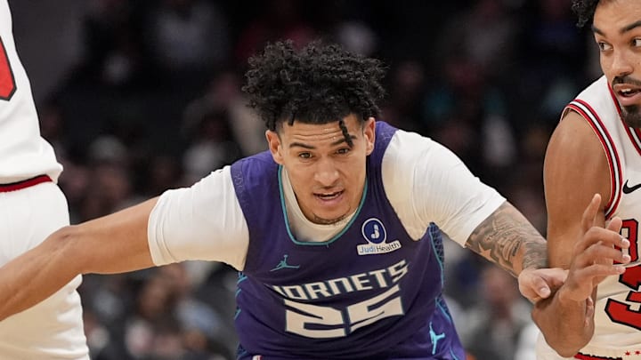 Charlotte Hornets, KJ Simpson