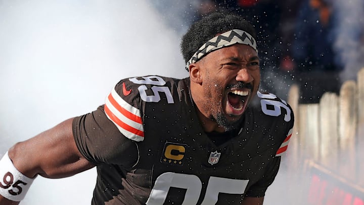 Cleveland Browns defensive end Myles Garrett Cleveland Browns defensive end Myles Garrett