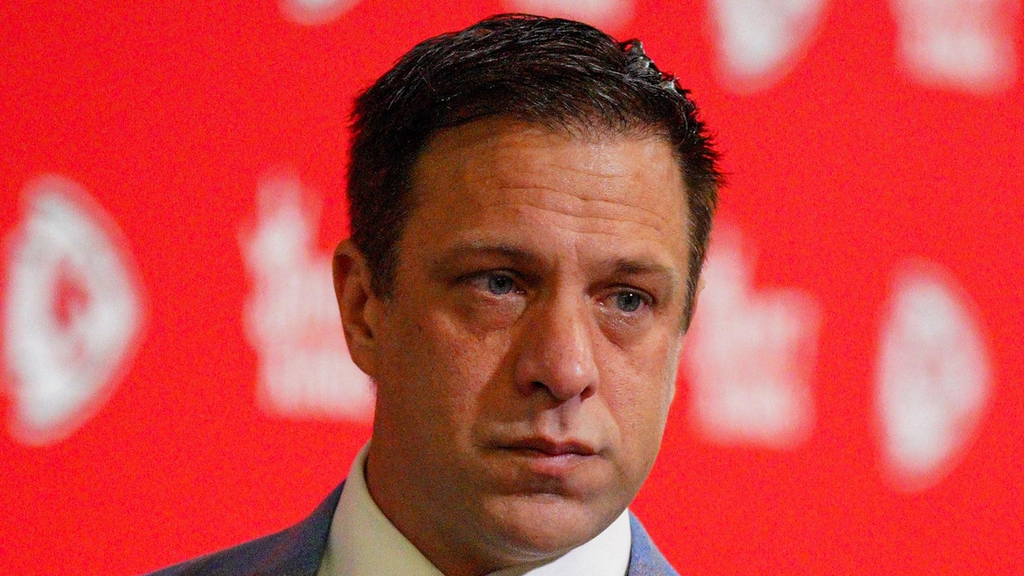 What Running Back Landscape Means For Chiefs' Offseason