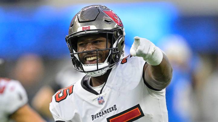Tampa Bay Buccaneers cornerback Jamel Dean (35) celebrates after a fumble recovery in the second half against the Los Angeles Chargers Tampa Bay Buccaneers cornerback Jamel Dean (35) celebrates after a fumble recovery in the second half against the Los Angeles Chargers