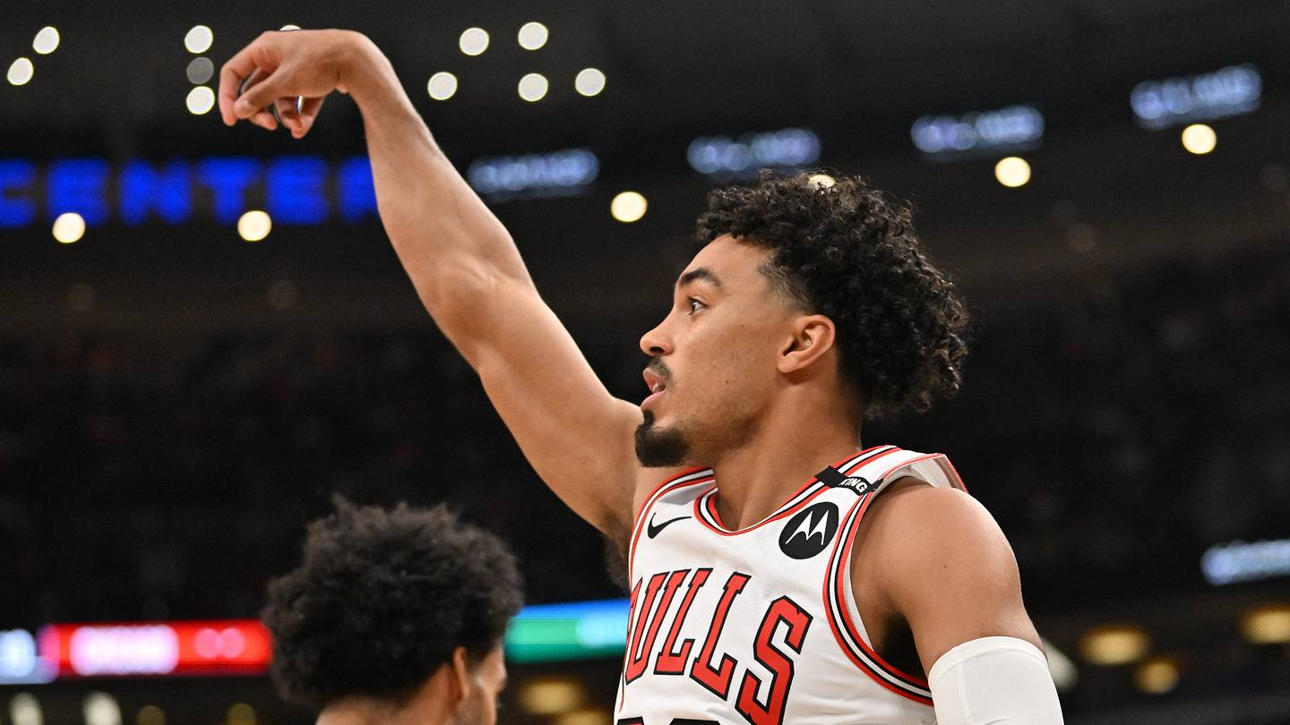 Is Tiago Splitter Worried About the Bulls' League-Worst 3-Point Shooting?