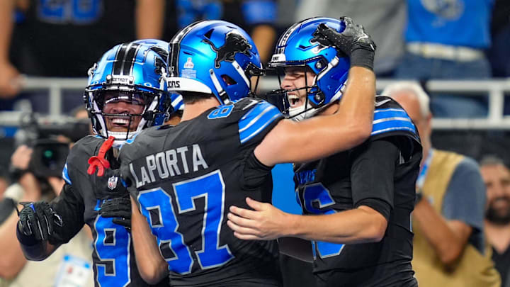 Detroit Lions quarterback Jared Goff (16) celebrates his touchdown with Detroit Lions tight end Sam LaPorta (87) Detroit Lions quarterback Jared Goff (16) celebrates his touchdown with Detroit Lions tight end Sam LaPorta (87)