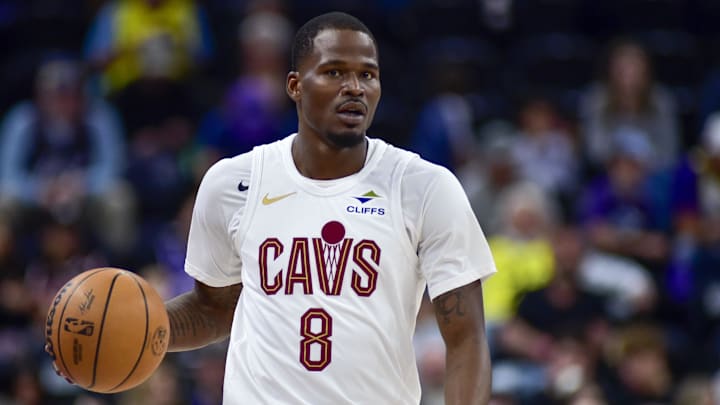 Mar 23, 2025; Salt Lake City, Utah, USA; Cleveland Cavaliers guard Javonte Green (8) looks down court to pass against the Utah Jazz during the second half at Delta Center. Mandatory Credit: Peter Creveling-Imagn Images Mar 23, 2025; Salt Lake City, Utah, USA; Cleveland Cavaliers guard Javonte Green (8) looks down court to pass against the Utah Jazz during the second half at Delta Center. Mandatory Credit: Peter Creveling-Imagn Images