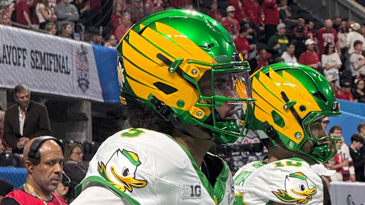 Oregon Ducks quarterback Dante Moore before the Peach Bowl