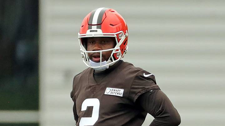 Former Cleveland Browns wide receiver DeAndre Carter watches during an NFL practice Former Cleveland Browns wide receiver DeAndre Carter watches during an NFL practice