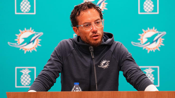 Miami Dolphins head coach Mike McDaniel