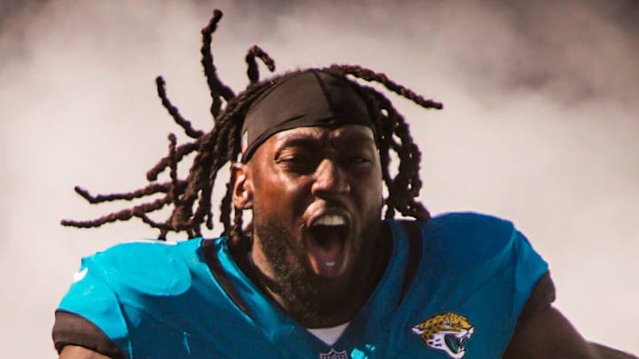 Jacksonville Jaguars linebacker Devin Lloyd (0) enters the stadium before an NFL football game at EverBank Stadium, Sunday, Dec. 14, 2025, in Jacksonville, Fla. [Doug Engle/Florida Times-Union]