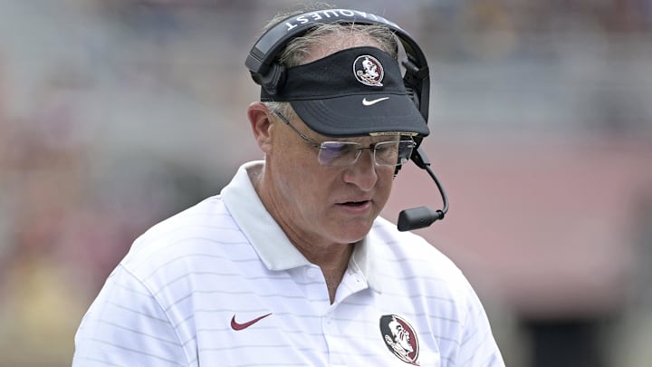 Sep 6, 2025; Tallahassee, Florida, USA; Florida State Seminoles offensive coordinator Gus Malzhan during the second half against the East Texas A&M Lions at Doak S. Campbell Stadium. Mandatory Credit: Melina Myers-Imagn Images Sep 6, 2025; Tallahassee, Florida, USA; Florida State Seminoles offensive coordinator Gus Malzhan during the second half against the East Texas A&M Lions at Doak S. Campbell Stadium. Mandatory Credit: Melina Myers-Imagn Images