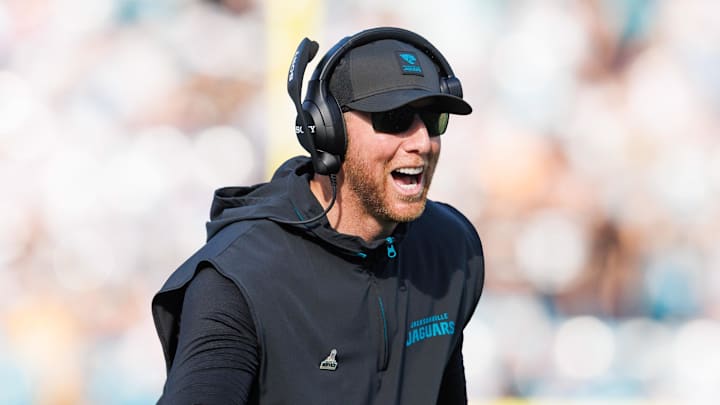 Nov 16, 2025; Jacksonville, Florida, USA; Jacksonville Jaguars head coach Liam Coen reacts to a touchdown against the Los Angeles Chargers during the third quarter at EverBank Stadium. Mandatory Credit: Morgan Tencza-Imagn Images Nov 16, 2025; Jacksonville, Florida, USA; Jacksonville Jaguars head coach Liam Coen reacts to a touchdown against the Los Angeles Chargers during the third quarter at EverBank Stadium. Mandatory Credit: Morgan Tencza-Imagn Images