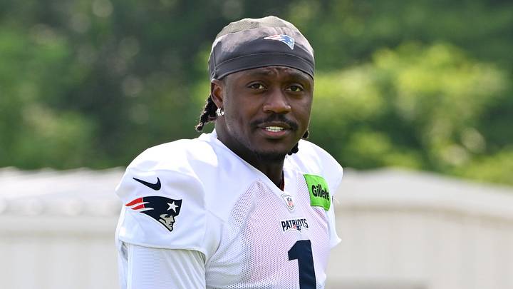 New England Patriots wide receiver A.J. Brown New England Patriots wide receiver A.J. Brown