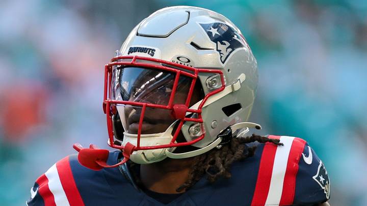 Nov 24, 2024; Miami Gardens, Florida, USA; New England Patriots running back Rhamondre Stevenson (38) looks on against the Miami Dolphins during the fourth quarter at Hard Rock Stadium. Mandatory Credit: Sam Navarro-Imagn Images Nov 24, 2024; Miami Gardens, Florida, USA; New England Patriots running back Rhamondre Stevenson (38) looks on against the Miami Dolphins during the fourth quarter at Hard Rock Stadium. Mandatory Credit: Sam Navarro-Imagn Images