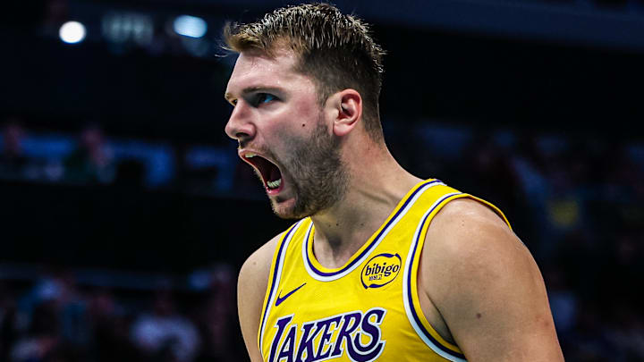 Los Angeles Lakers v Charlotte Hornets Los Angeles Lakers v Charlotte Hornets