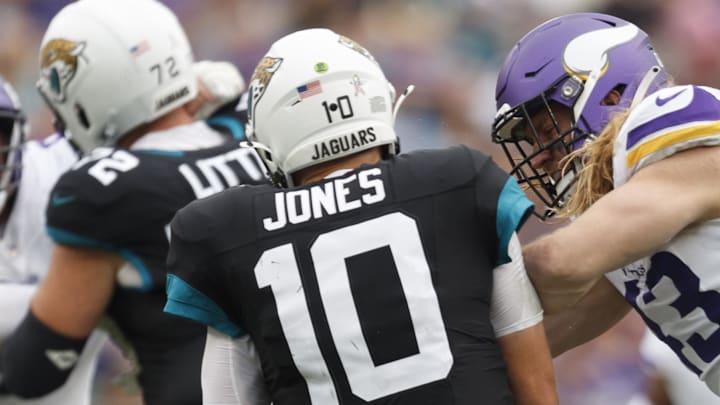 Nov 10, 2024; Jacksonville, Florida, USA; Minnesota Vikings offensive linebacker Andrew Van Ginkel (43) sacks Jacksonville Jaguars quarterback Mac Jones (10) during the third quarter at EverBank Stadium. Mandatory Credit: Morgan Tencza-Imagn Images