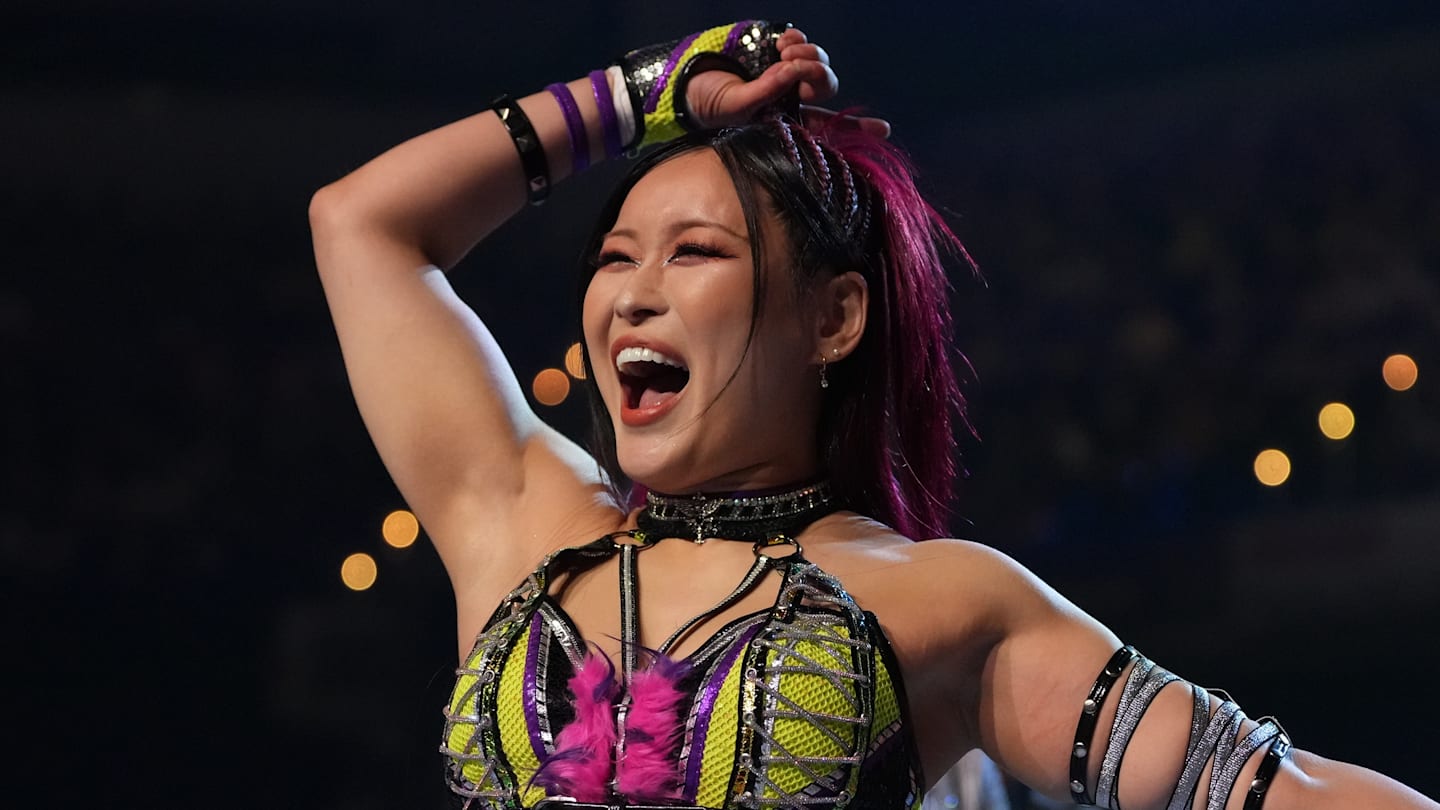 Reason Why WWE Has Yet to Announce IYO SKY & Asuka for WrestleMania 42