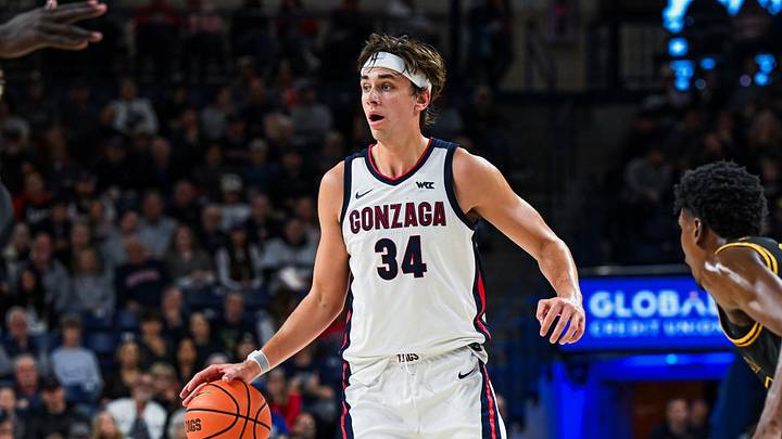 Gonzaga Bulldogs forward Braden Huff (34). Gonzaga Bulldogs forward Braden Huff (34).