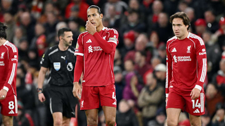 Virgil van Dijk es el capitán general del Liverpool 