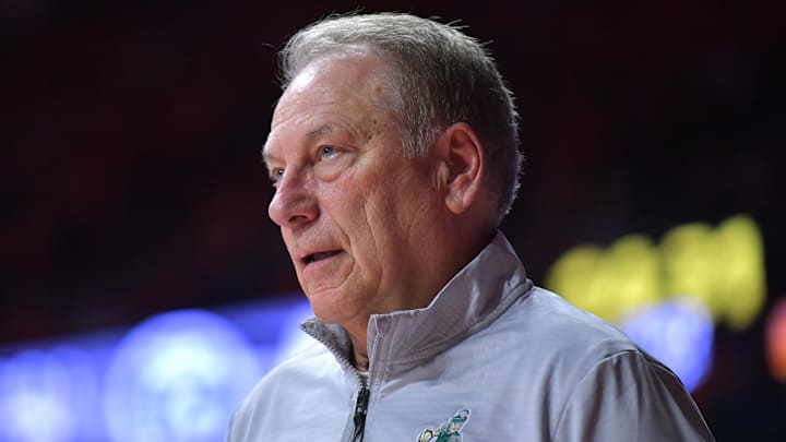 Feb 15, 2025; Champaign, Illinois, USA; Michigan State Spartans head coach Tom Izzo during the second half against the Illinois Fighting Illini at State Farm Center. Mandatory Credit: Ron Johnson-Imagn Images Feb 15, 2025; Champaign, Illinois, USA; Michigan State Spartans head coach Tom Izzo during the second half against the Illinois Fighting Illini at State Farm Center. Mandatory Credit: Ron Johnson-Imagn Images