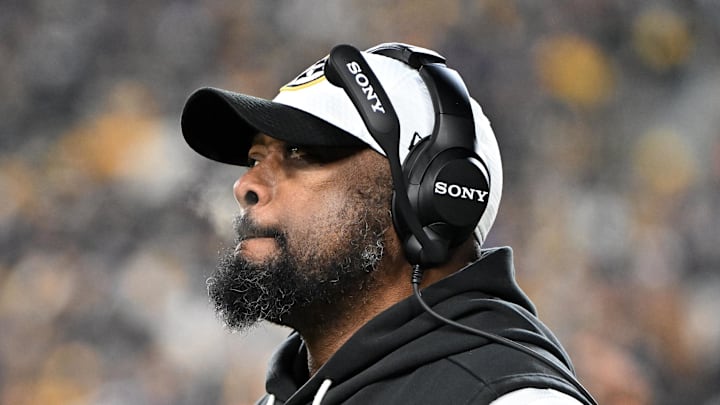 Pittsburgh Steelers head coach Mike Tomlin