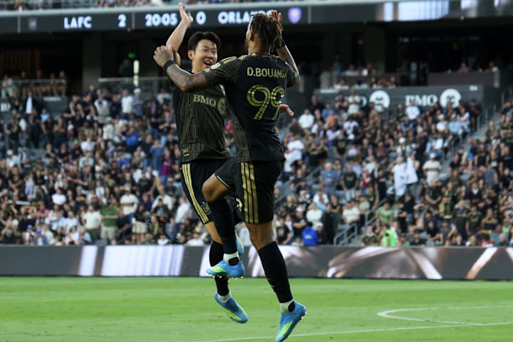 Son Heung-min, Denis Bouanga. 孙兴慜,德尼·布昂加。