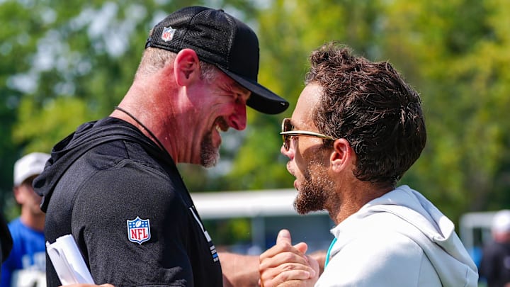 Detroit Lions coach Dan Campbell shakes hands with Miami Dolphins coach Mike McDaniel after practice Detroit Lions coach Dan Campbell shakes hands with Miami Dolphins coach Mike McDaniel after practice