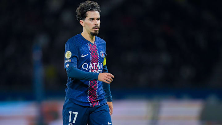 Vitina est sorti sur blessure contre l'AJ Auxerre samedi soir en Ligue 1 et sa participation au choc contre le FC Barcelone était compromise