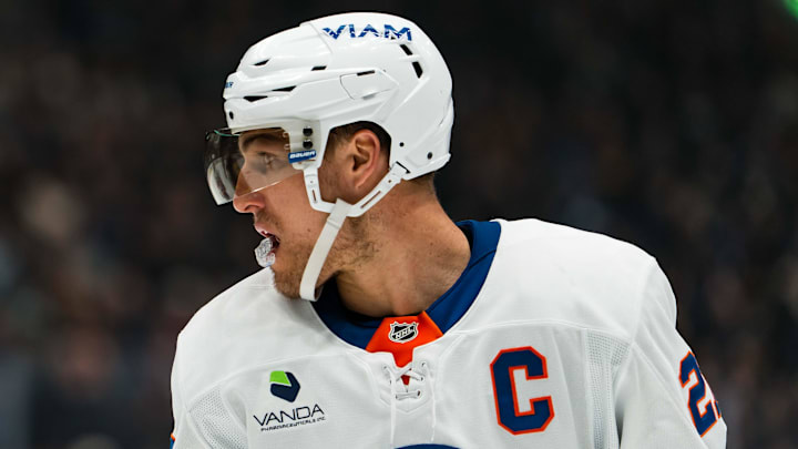 Jan 19, 2026; Vancouver, British Columbia, CAN; New York Islanders forward Anders Lee (27) during a stop in play against the Vancouver Canucks in the third period at Rogers Arena. Mandatory Credit: Bob Frid-Imagn Images