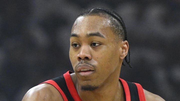 Toronto Raptors forward Scottie Barnes brings the ball up court against the Cleveland Cavaliers.