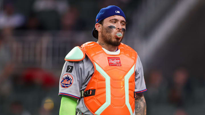 Jun 19, 2025; Atlanta, Georgia, USA; New York Mets catcher Francisco Alvarez (4) walks to the dugout against the Atlanta Braves in the eighth inning at Truist Park. Mandatory Credit: Brett Davis-Imagn Images Jun 19, 2025; Atlanta, Georgia, USA; New York Mets catcher Francisco Alvarez (4) walks to the dugout against the Atlanta Braves in the eighth inning at Truist Park. Mandatory Credit: Brett Davis-Imagn Images