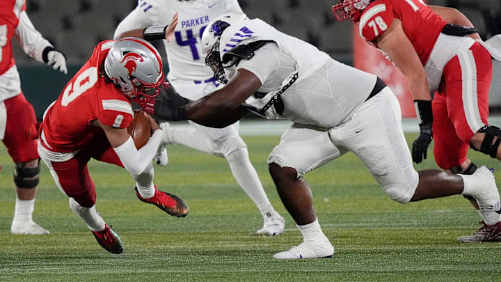 Auburn Tigers true freshman Jourdin Crawford is expected to have a contributing role on the defensive line rotation.