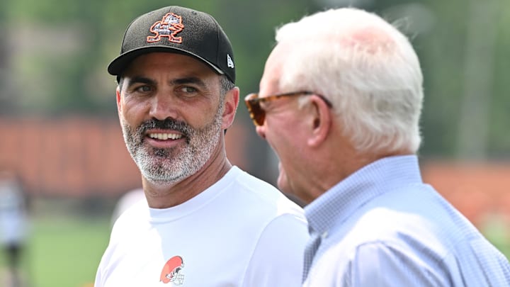 Jun 12, 2025; Berea, OH, USA; Cleveland Browns head coach Kevin Stefanski and managing and principal partner Jimmy Haslam during mini camp at CrossCountry Mortgage Campus. Mandatory Credit: Ken Blaze-Imagn Images