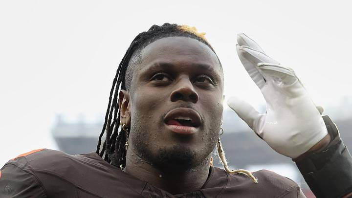 Cleveland Browns tight end David Njoku