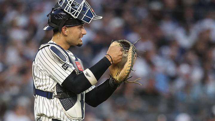 The Yankees could strike a deal with a certain rival who could send much-needed catching help to the Bronx. 