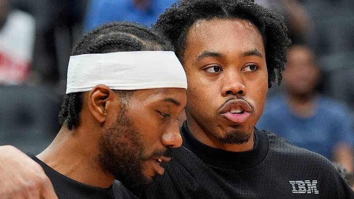 Toronto Raptors forward Kawhi Leonard and forward Scottie Barnes before a game against the New York Knicks. Toronto Raptors forward Kawhi Leonard and forward Scottie Barnes before a game against the New York Knicks.