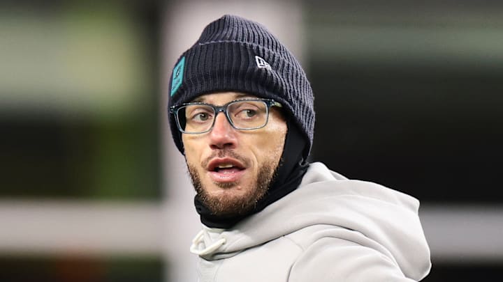 Miami Dolphins v New England Patriots - NFL 2025