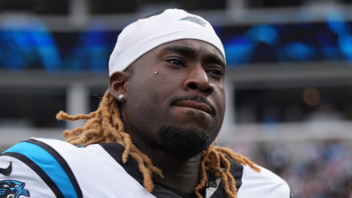 Carolina Panthers outside linebacker Princely Umanmielen