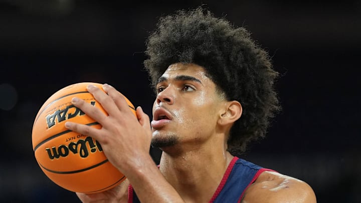 Apr 3, 2026; Indianapolis, IN, USA; Arizona Wildcats forward Koa Peat (10) during a practice session ahead of the Final Four of the men's 2026 NCAA Tournament at Lucas Oil Stadium. Mandatory Credit: Robert Deutsch-Imagn Images