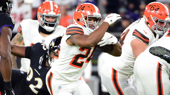 Nov 28, 2021; Baltimore, Maryland, USA; Cleveland Browns running back Nick Chubb (24) runs with the ball in the first quarter against the Baltimore Ravens at M&T Bank Stadium. Mandatory Credit: Evan Habeeb-Imagn Images