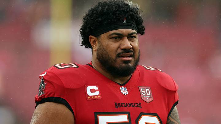 Tampa Bay Buccaneers defensive tackle Vita Vea warms up before the game against the Carolina Panthers. Tampa Bay Buccaneers defensive tackle Vita Vea warms up before the game against the Carolina Panthers.