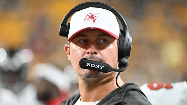 Aug 16, 2025; Pittsburgh, Pennsylvania, USA; Tampa Bay Buccaneers offensive coordinator Josh Grizzard Mandatory Credit: Barry Reeger-Imagn Images Aug 16, 2025; Pittsburgh, Pennsylvania, USA; Tampa Bay Buccaneers offensive coordinator Josh Grizzard Mandatory Credit: Barry Reeger-Imagn Images